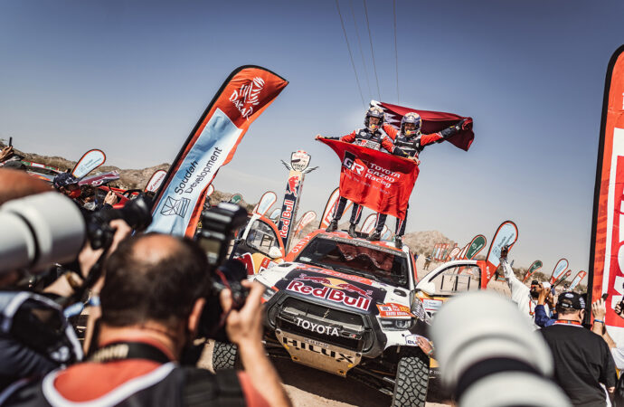 Toyota’s Al-Attiyah wint z’n vierde Dakar