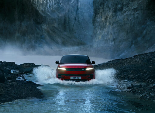 New Range Rover Sport maakt spectaculair debuut
