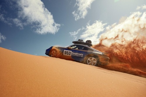 Porsche 911 Dakar: sportwagen en offroader in één
