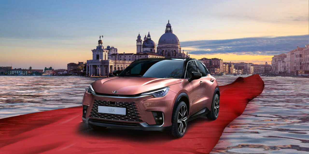 Hoofdrol voor nieuwe Lexus LBX tijdens 80ste Internationale Film Festival in Venetië