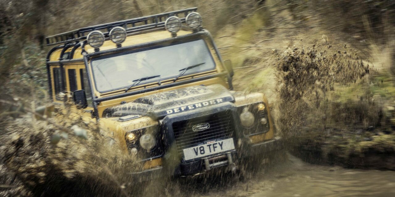 Exclusieve Land Rover Classic offroad-experience op landgoed Eastnor Castle