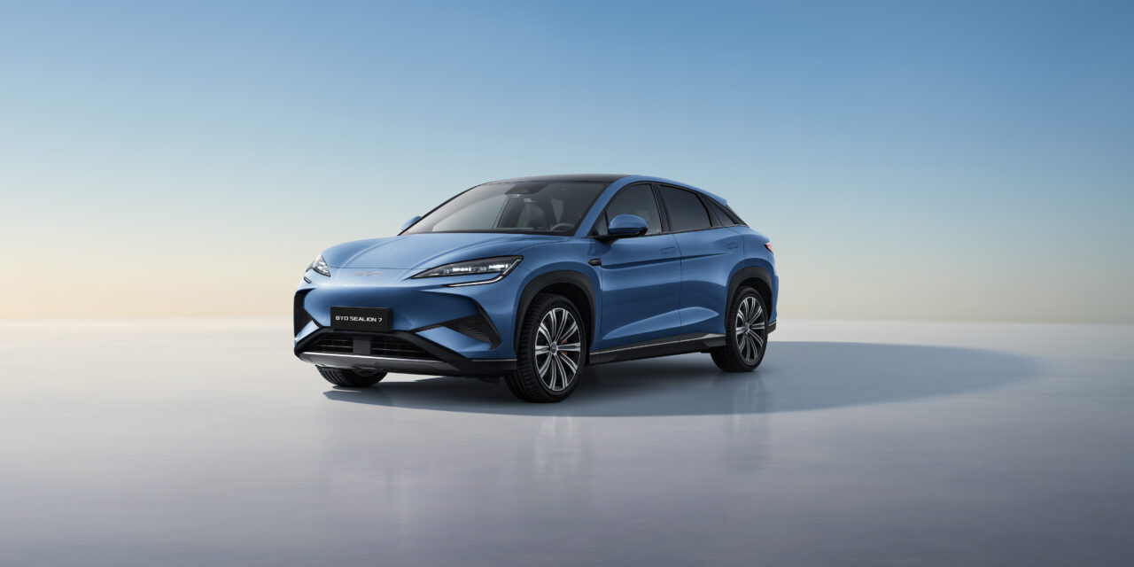 BYD SEALION 7 debuteert op Paris Motor Show