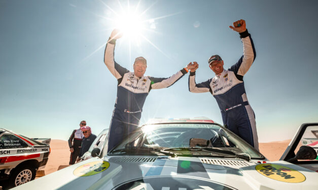 Erik van Loon en Hein Verschuuren winnen H4-klasse Dakar Classic