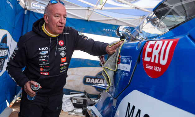Het vertrouwen groeit bij Tim en Tom na uitdagende Dakar-start