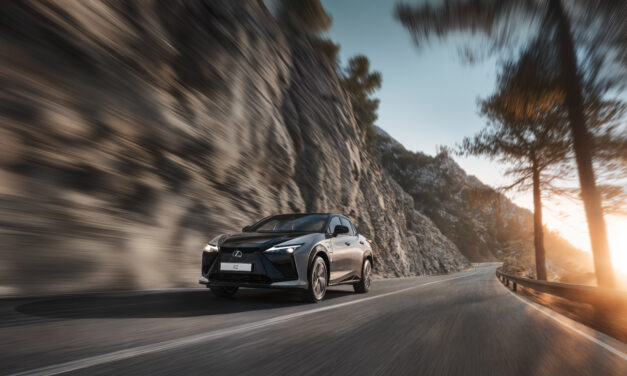 Nieuwe Lexus RZ vanaf nu te bestellen