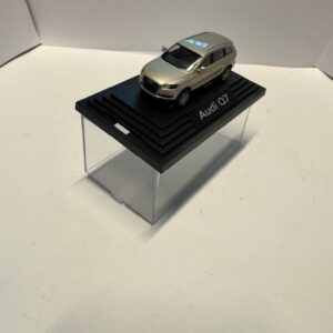 AUDI Q7 4.2 FSI QUATTRO 1:87 AUDI COLLECTION WIKING INCL. BOX