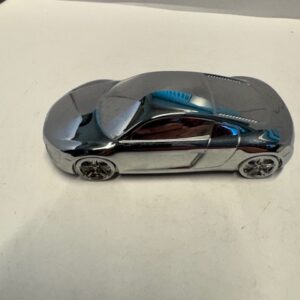 AUDI Q5 HYBRID & AUDI 100 AVANT DUO BOX WITH USB METALBOX