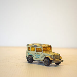 MAJORETTE TOYOTA LANDCRUISER NO 277 RAID 86