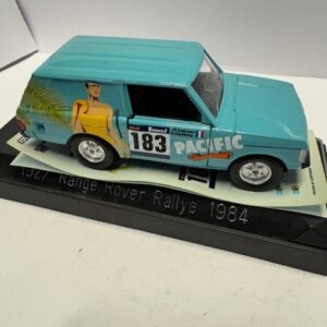 SOLIDO 1927 RANGE ROVER RALLYE CLASSIC VAN 1984 MET PLASTIC BOX
