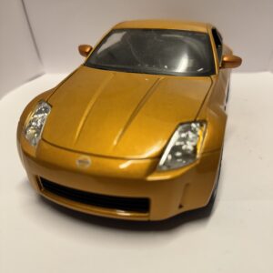NISSAN 350Z 1:18 MAISTO COPPER METALLIC