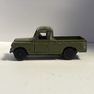 DINKY TOYS LAND ROVER 109 WB GREEN