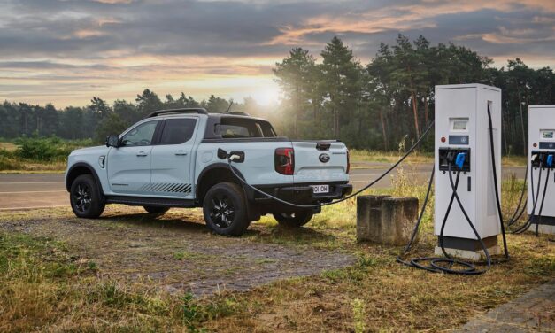 Ford Pro wint met nieuwe Ranger PHEV vierde International Pick-up Award