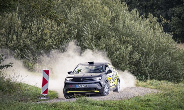 Rallyseizoen 2026: Opel Mokka GSE Rally belooft Grand Sport Electric in ADAC Opel GSE Rally Cup