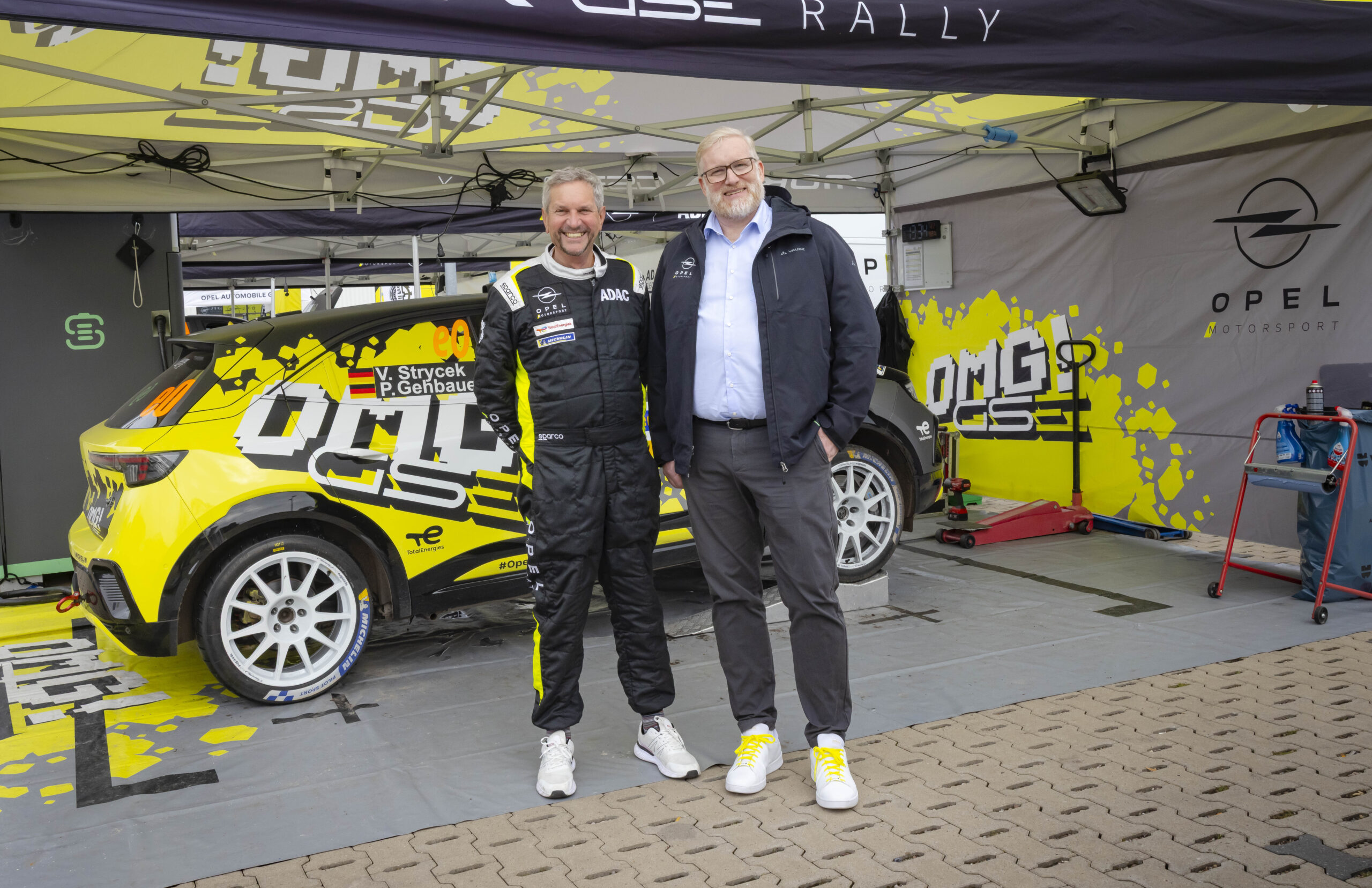 OpelandADACreadyforADACOpelGSERallyCup2026MarcusLottSeniorVicePresidentStellantisLeadEngineeringCentralEuroperightandADACSportPresidentDr.GerdEnnser.