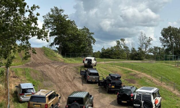 ONTSPANNEN LEREN TERREINRIJDEN