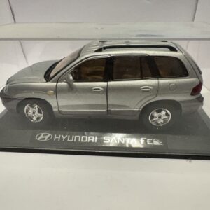 HYUNDAI SANTA FE 2000 1:24 ORIGINAL