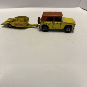 FIELD CAR NO. 18 MATCHBOX SERIES WITH TRAILER