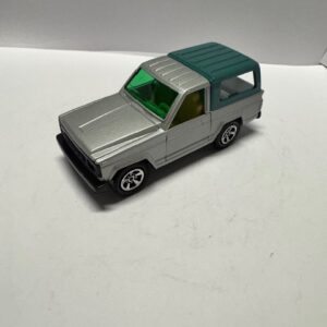 GUISVAL NISSAN PATROL R NO 08002 MET VERPAKKING