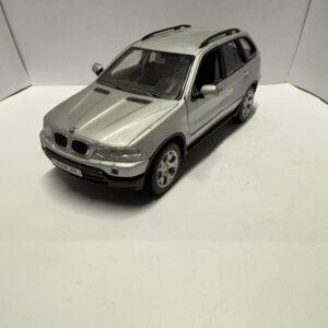 BMW X5 NO 2074 1:43 WELLY