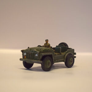 AUSTIN CHAMP 674 DINKY TOYS WITHOUT SCREEN