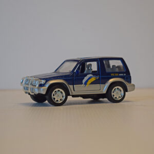 MITSUBISHI PAJERO BLAUW/ZILVER V6 3500 DOCH-24