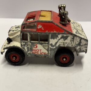 QUAD TRACTOR RIOT POLICE WATER CANNON CORGI