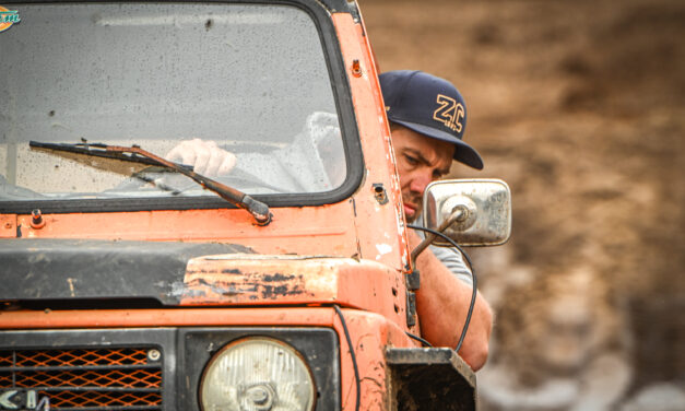 Off-road rijden met je bedrijf: hoe zit het met je zakelijke autoverzekering?
