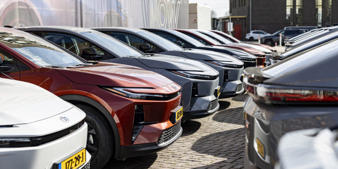 Stijlvolle nieuwe Toyota C-HR+ vanaf 28 maart bij alle Nederlandse Toyota-dealers