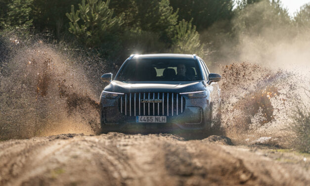 Jaecoo 8 SHS-P: nieuw vlaggenschip met ruim 1.000 km actieradius