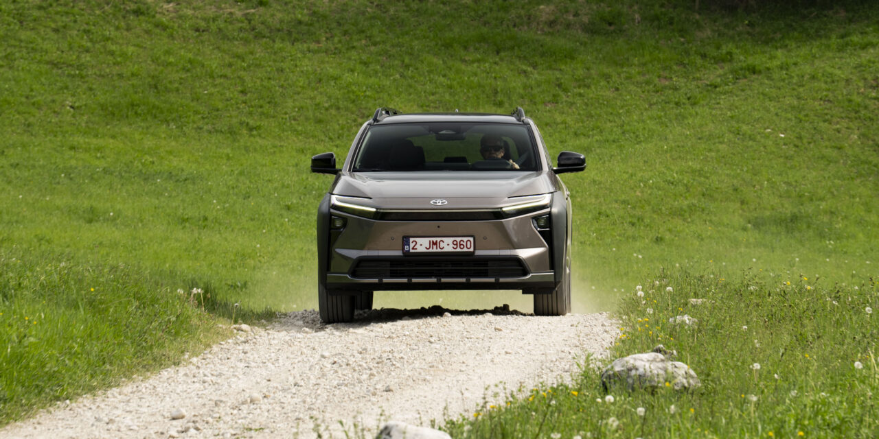 Avontuurlijke Toyota bZ4X Touring vanaf dit weekend bij de Toyota-dealer