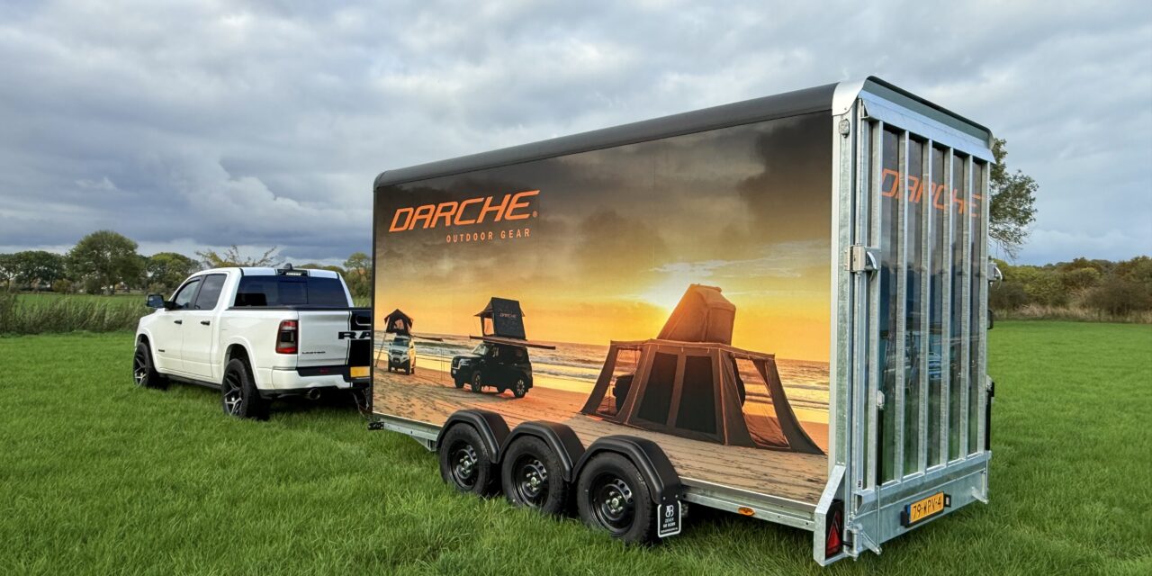 Sheepie en James Baroud, heeft een nieuwe trailer in gebruik genomen