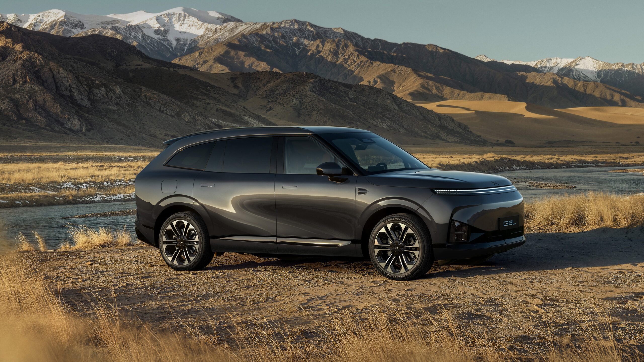 XPENG onthult nieuwe G9L op Autosalon van Parijs en start verkoop in Europa